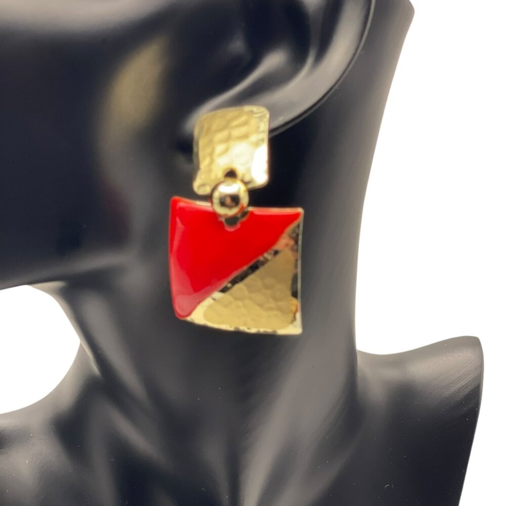 **Retro Red and Gold Drop Earrings